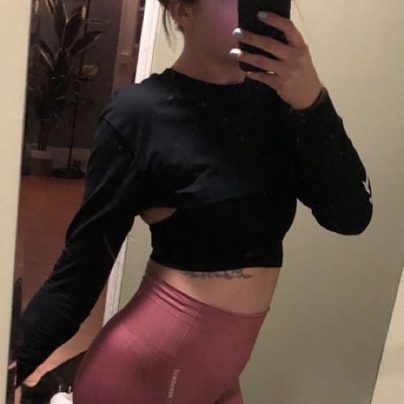 Nike Crop Top - Picture 2 of 2